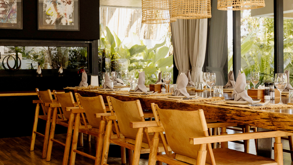 Elite Havens - Villa Nica Bali Indonesia - Contemporary tropical style dining